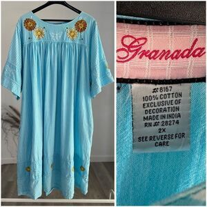 GRANADA VINTAGE WOMEN'S 2X BLUE EMBROIDERED SHORT SLEEVE HOUSE DRESS MUUMUU